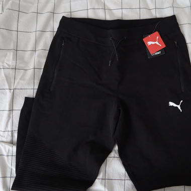 Puma Black Training