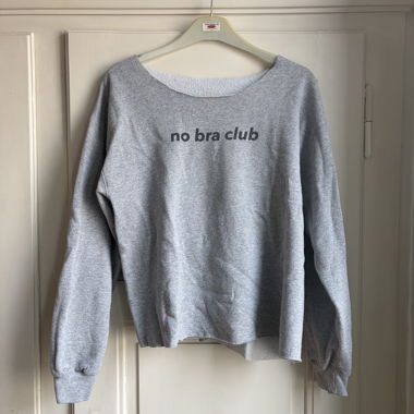 Grey Sweatshirt Pullover