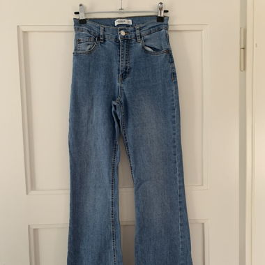 Schlagjeans Pull&Bear Grösse 32
