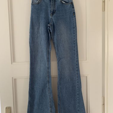 Jeans a zampa Pull&Bear taglia 32