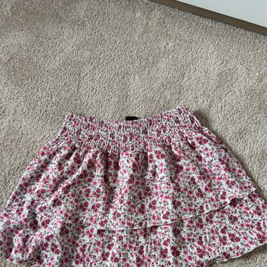 Gina Tricot Summer Skirt