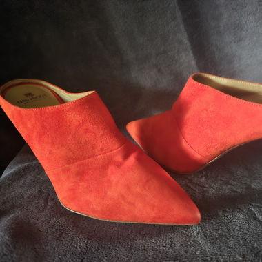 Navyboot heels 