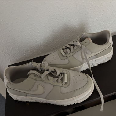 Sneakers Nike basse beige