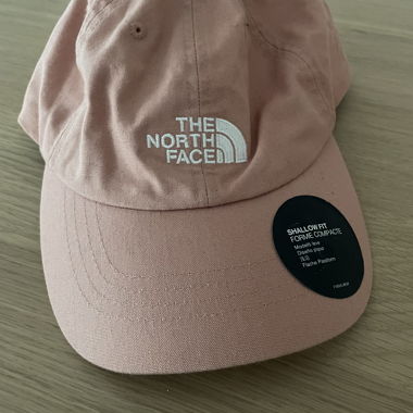 Cappellino The North Face rosa a vestibilità bassa