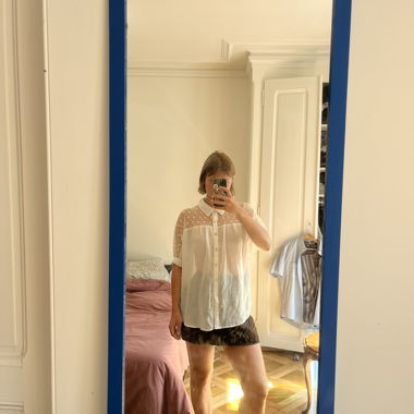 Transparente weisse Bluse
