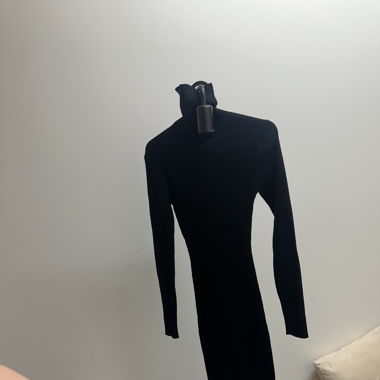 Strickkleid mit Kragen 