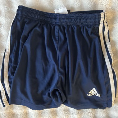 Short de sport Adidas