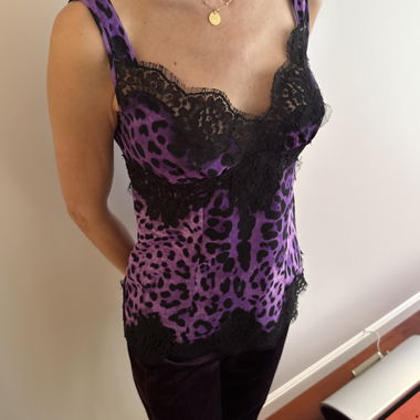 Dolce & Gabbana Top with violet leopard lace 