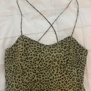 Leo-Print Mini Kleid