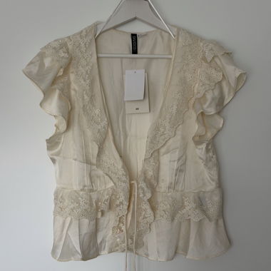 Spitzen-Satin-Top