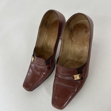 Décolleté in pelle marrone