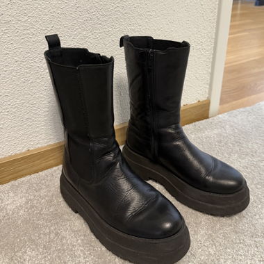 Black Leather Boots