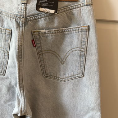 Jeans LEVI’S NEW !!! W25 L27 