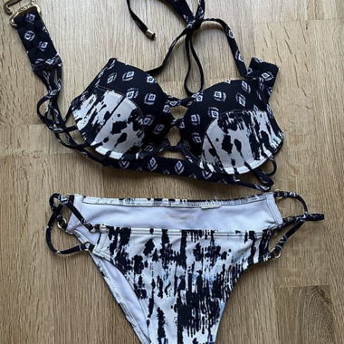Bikini mit Push-up Abercrombie und Fitch