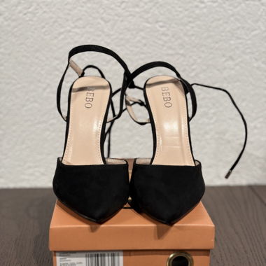 Bebo Rihanna high heels