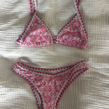 Zweiteiliger Bikini rosa/weiss