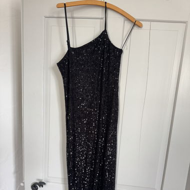 Paillettenkleid
