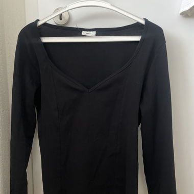 JDY black long sleeves 