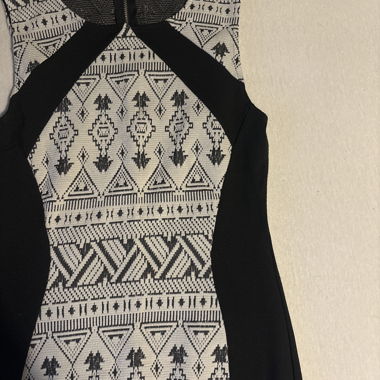 Robe sans manches H&M à motif ethnique, T. 36