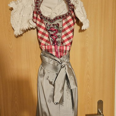 Dirndl vom C&A