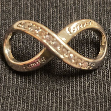 CHARM FAMILY FOREVER