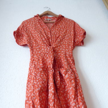 Sommerkleid orange, geblümt