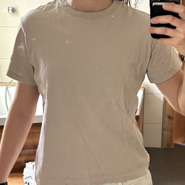 Beiges T-Shirt