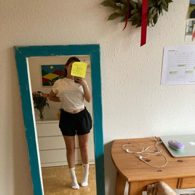 Running shorts 