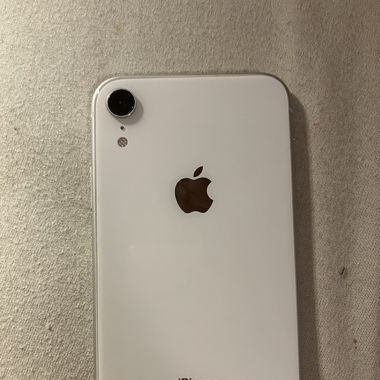 iPhone XR white