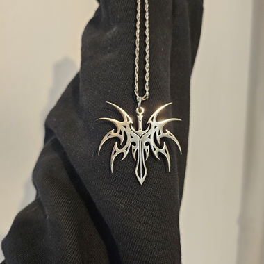 Collier tribal/techno