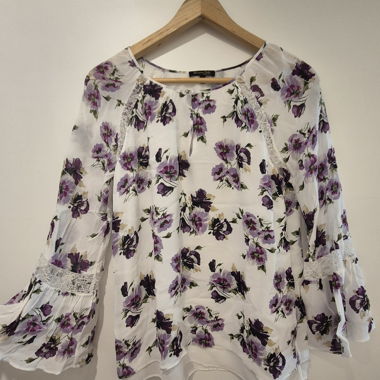 Florale Bluse von Massimo Dutti, Gr. M