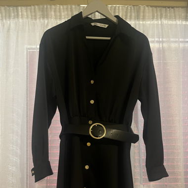 Klassisches Kleid 