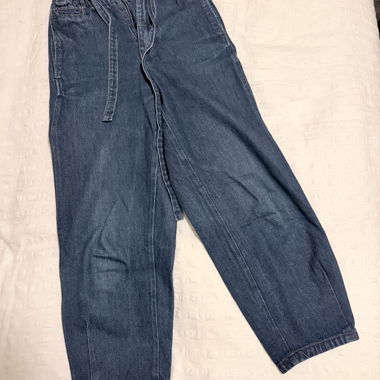 Jeans en denim bleu de girls of dust