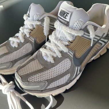 Nike Vomero 5 Sneaker grau/weiss