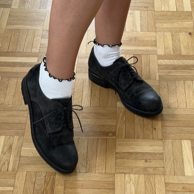 Scarpe nere con lacci in pelle