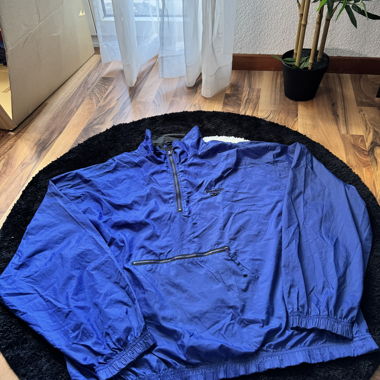 Reebok Vintage Windbreaker in Royal Blue – Size M