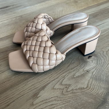 Mules à talon bloc tressé