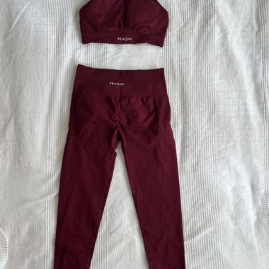 Bordeaux-coloured Sport Set