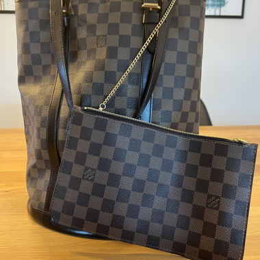 Louis Vuitton Damier Ebene Bucket Bag