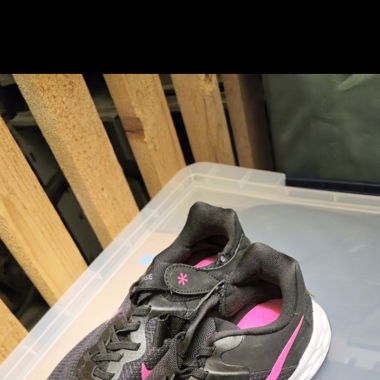 Nike shoes