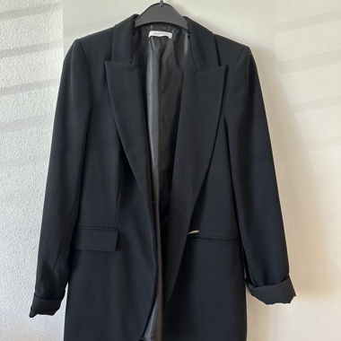 Schwarzer Blazer von Ngy Six