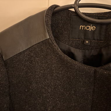 Maje Mantel grau mit Leder-Schultern Gr.36