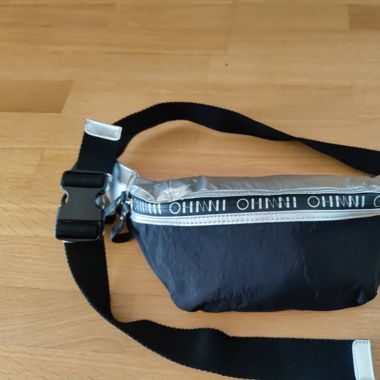OHMNI Silver Stealth Bag