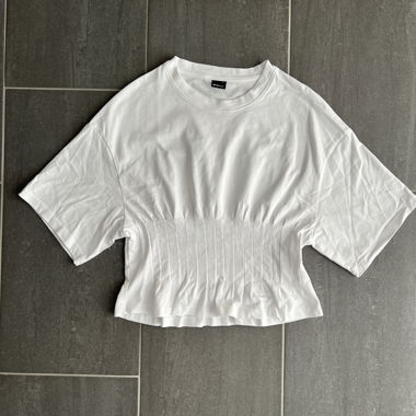 T-shirt ajusté Gina Tricot