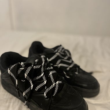 Bershka Sneaker im Skate-Stil