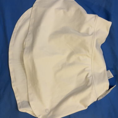 Gilly Hicks white tennis skirt /skort 
