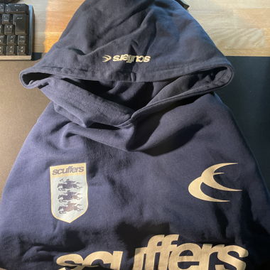 Scuffers Pullover