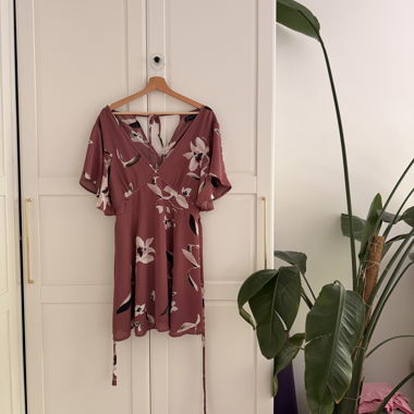 Robe à motif floral