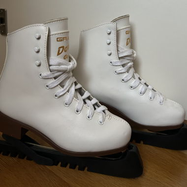 Patins à glace taille 34