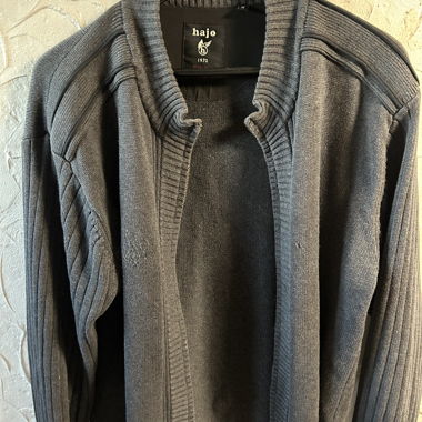Hajo Strickjacke aus Merinowolle
